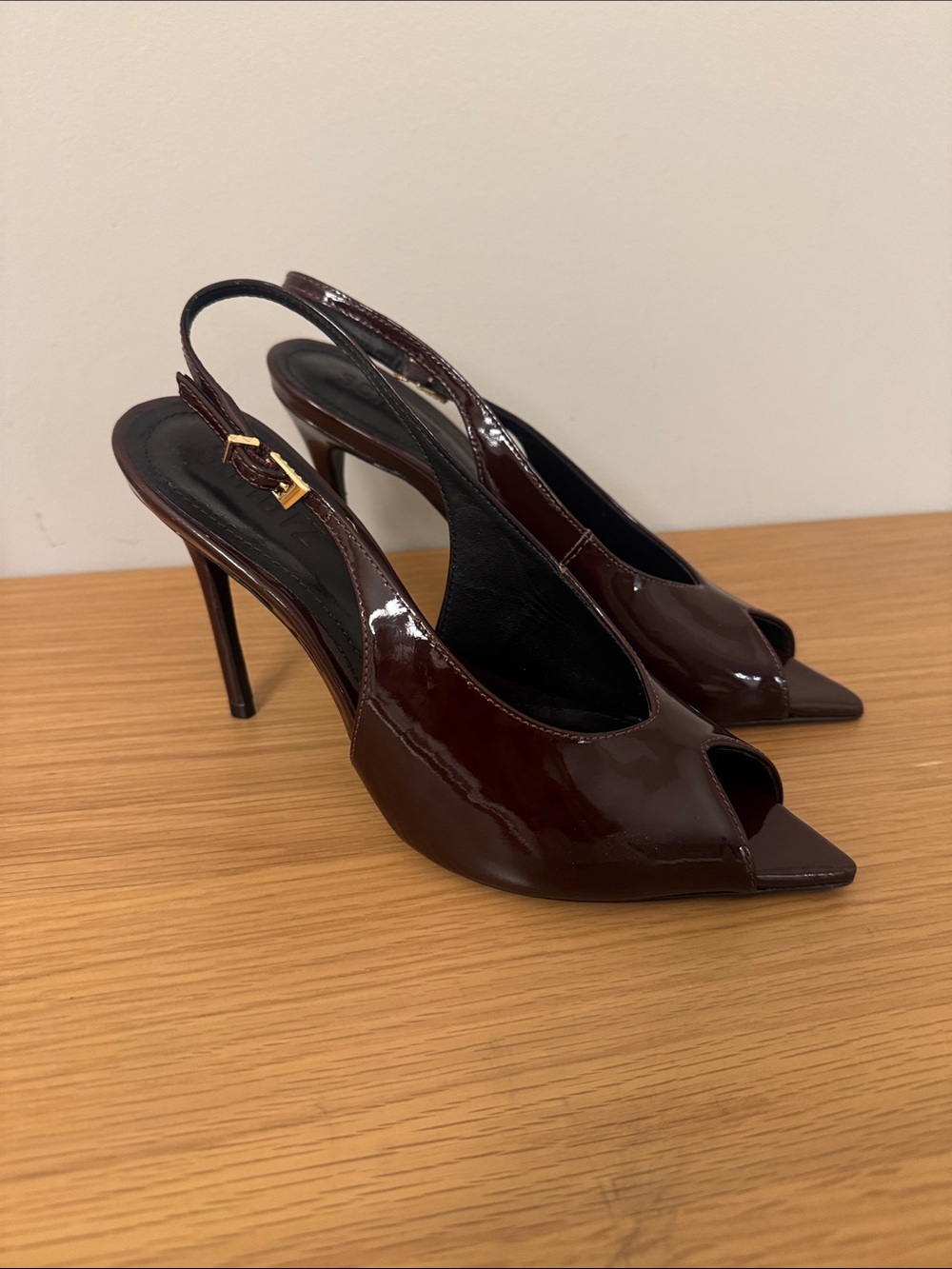 Schutz Verniz Maplewood Patent Peep-Toe Slingback Stilettos 7.5